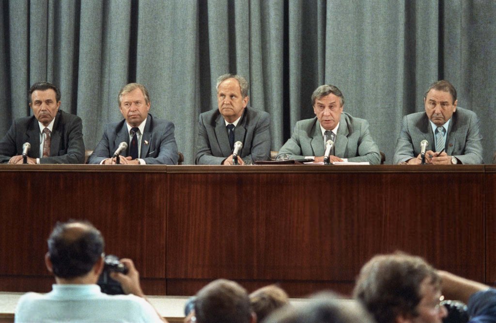 Nga 1991_8_19 (3).jpg
