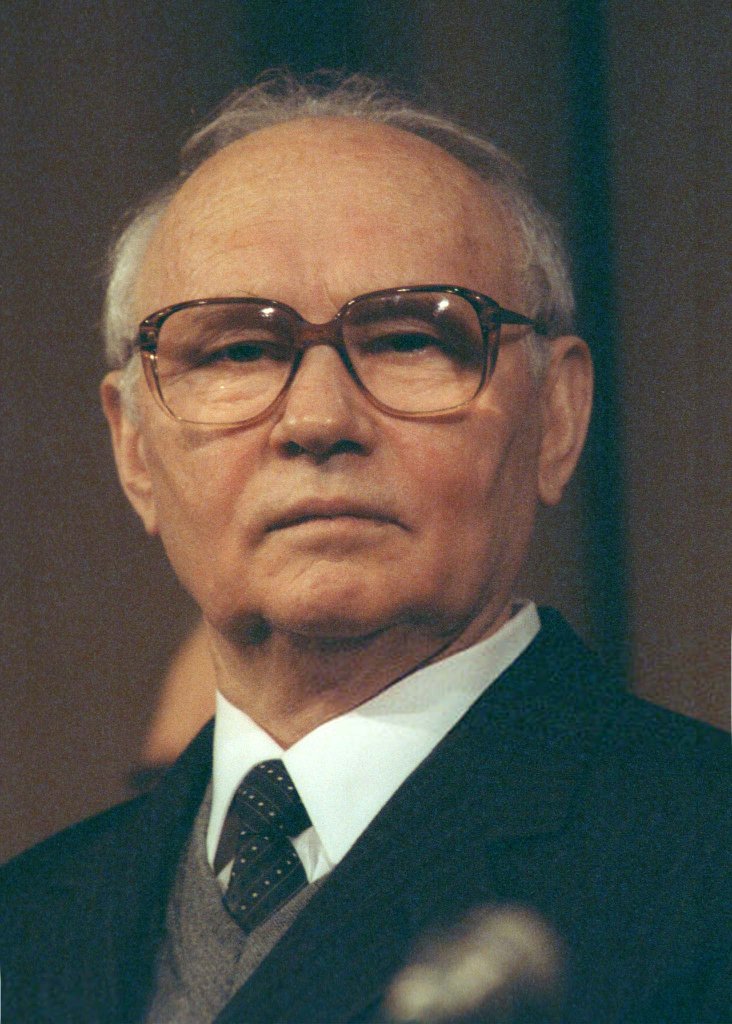 Nga 1991_8_19 (13).jpg