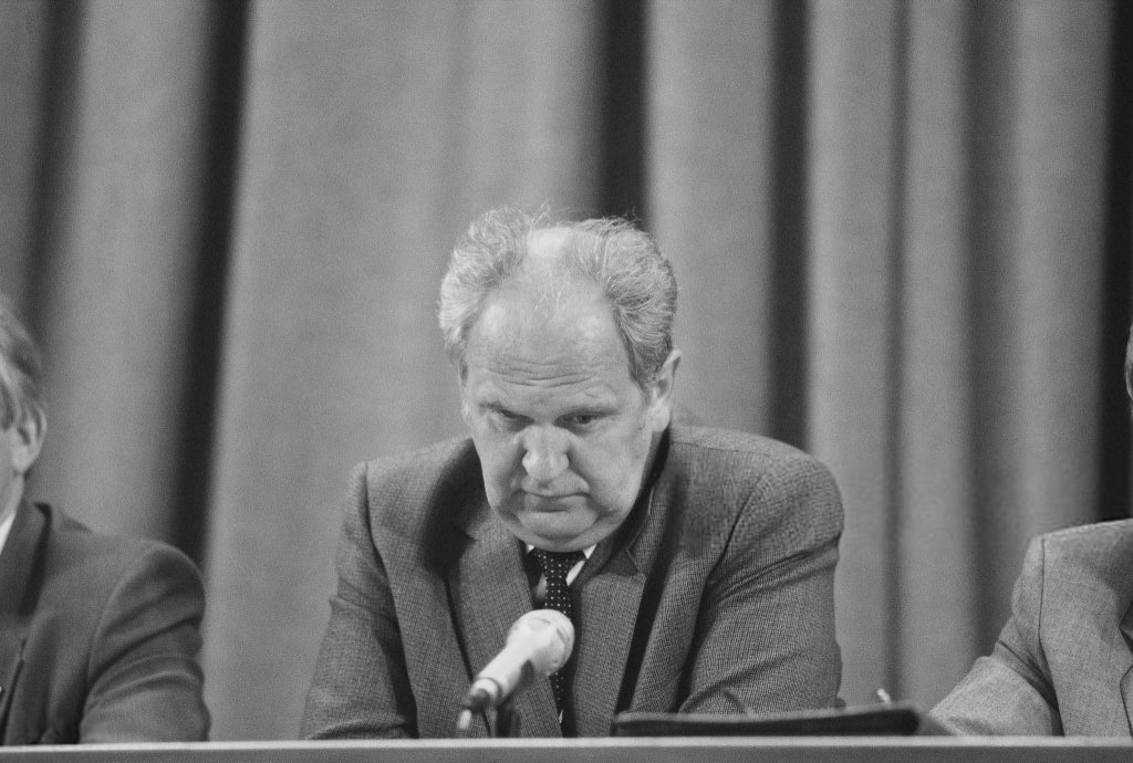 Nga 1991_8_19 (18).jpg