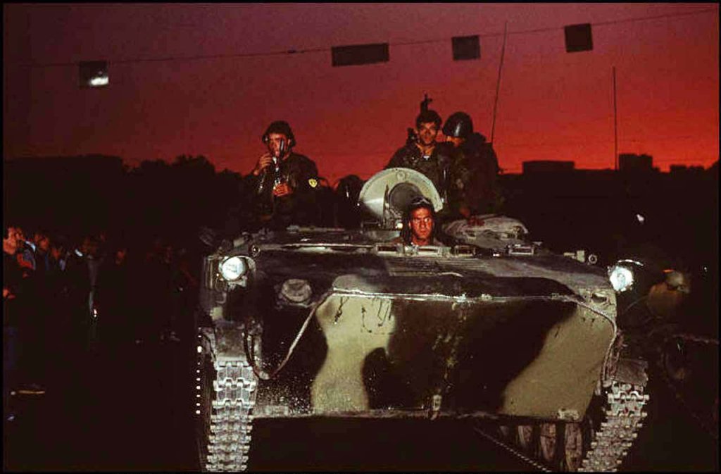 Nga 1991_8_19 (29).jpg