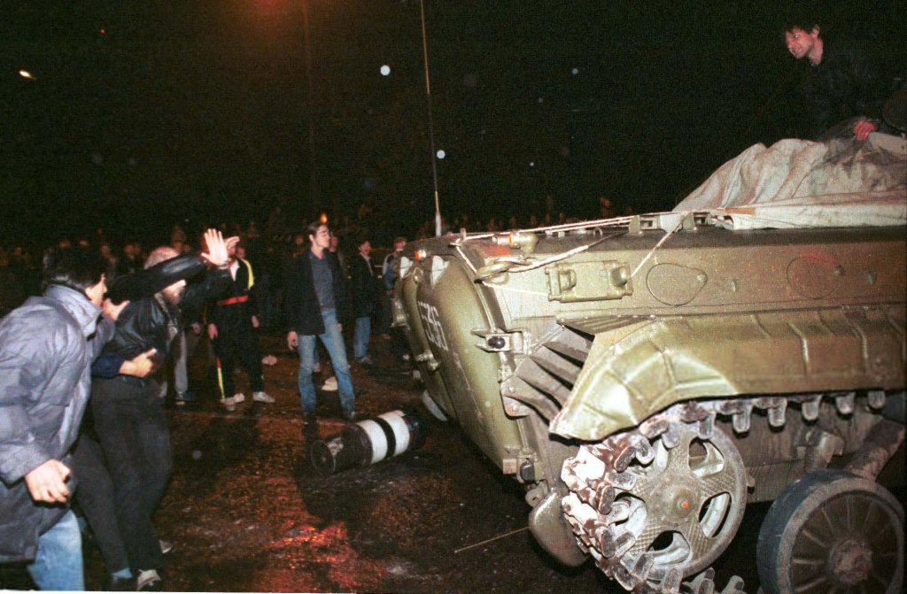 Nga 1991_8_19 (88).jpg