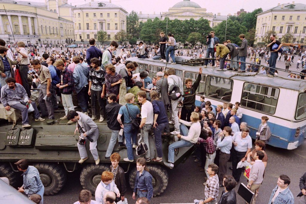 Nga 1991_8_19 (98).jpg