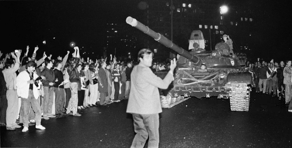 Nga 1991_8_20 (143).jpg