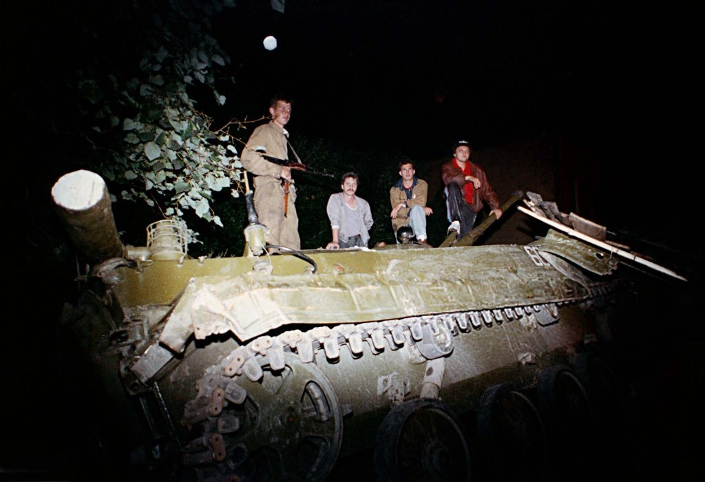 Nga 1991_8_20 (157)2a.jpg