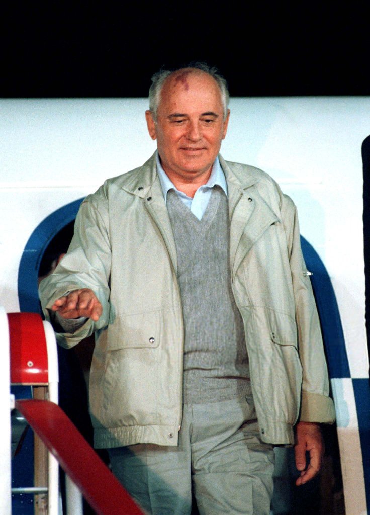 Nga 1991_8_22 (8_).jpg
