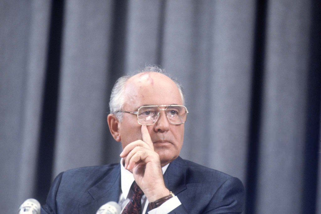 Nga 1991_8_22 (100).jpg