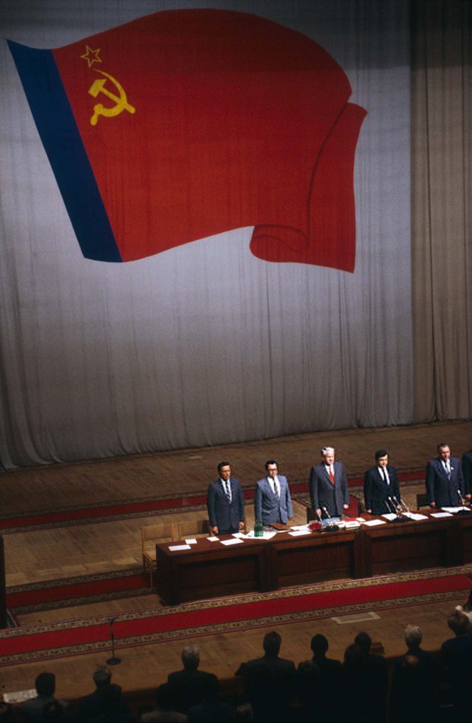 Nga 1991_8_23 (1).jpg