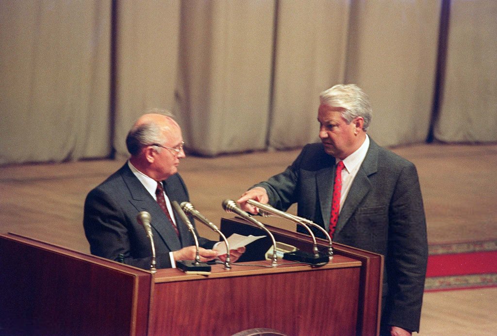 Nga 1991_8_23 (5).jpg