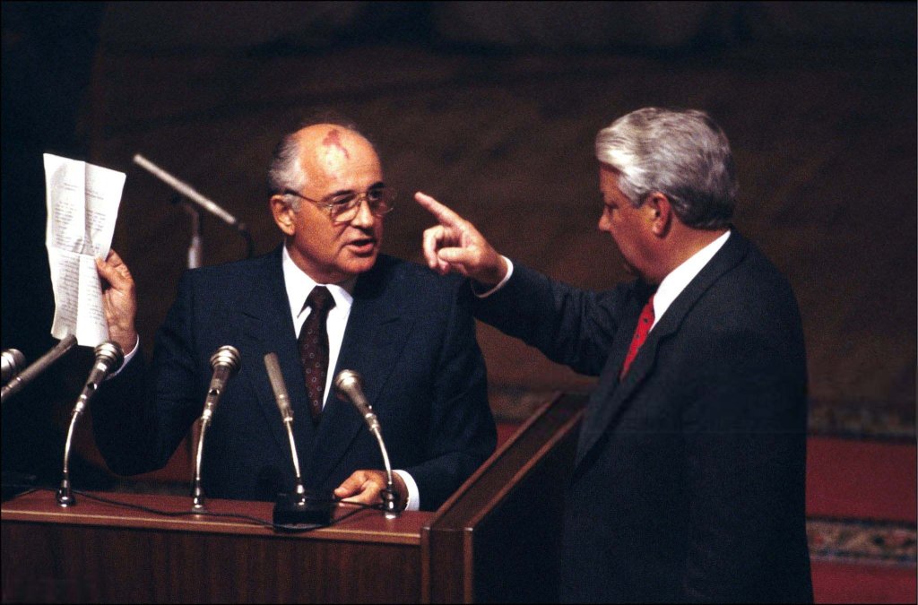 Nga 1991_8_23 (7).jpg