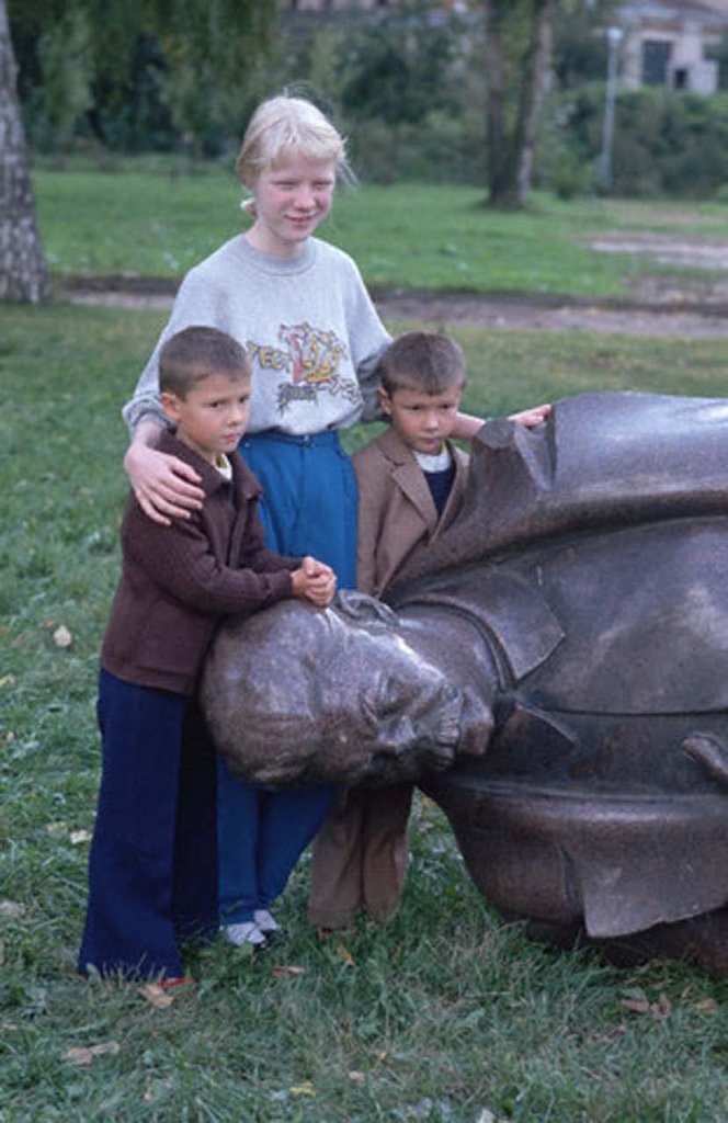 Nga 1991_8_31 (3).jpg