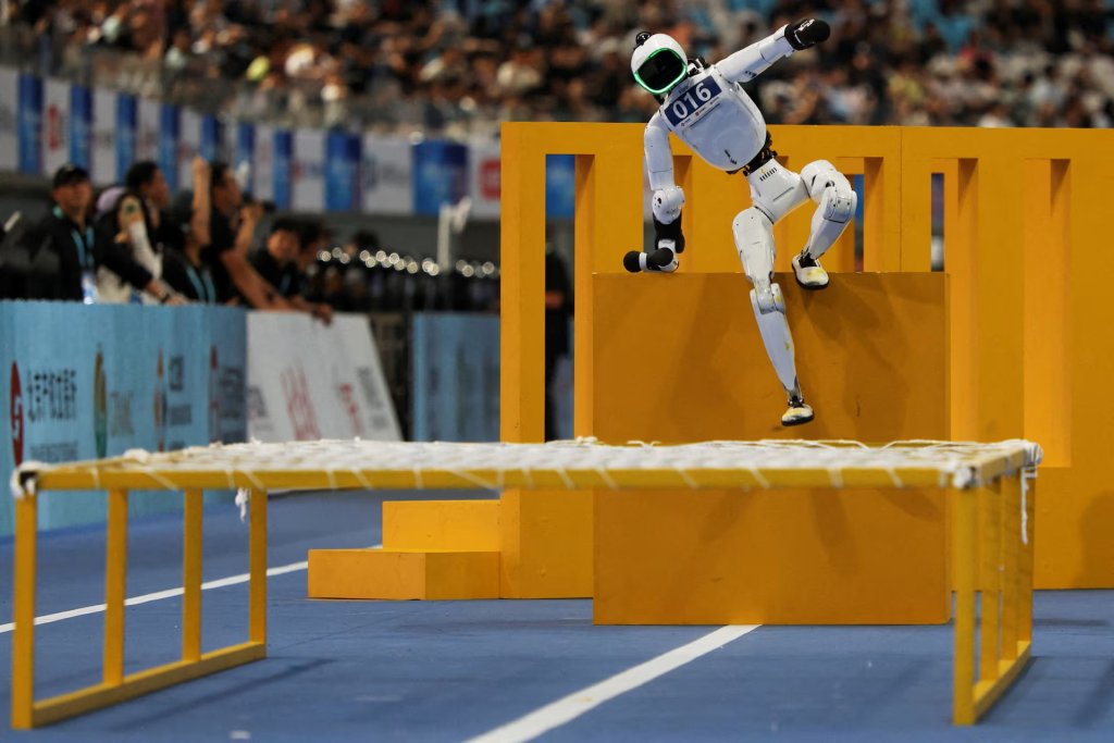 Robot 2026_8_24 (20) .jpg