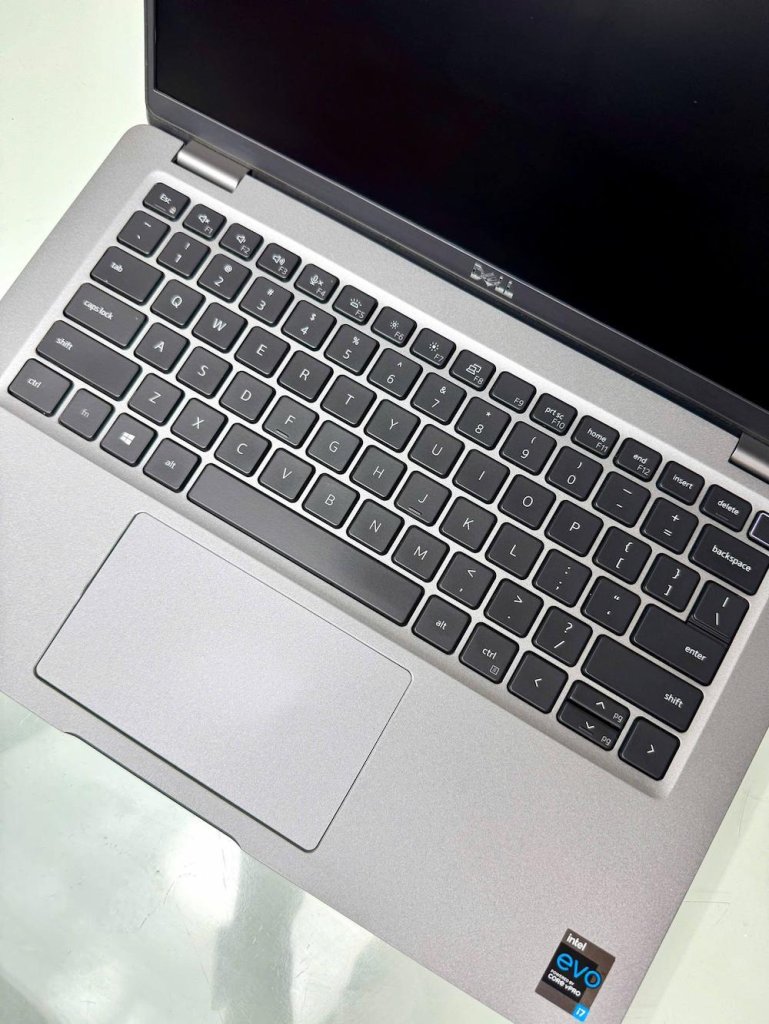 can-canh-ban-phim-laptop-dell-5420-cu.jpg