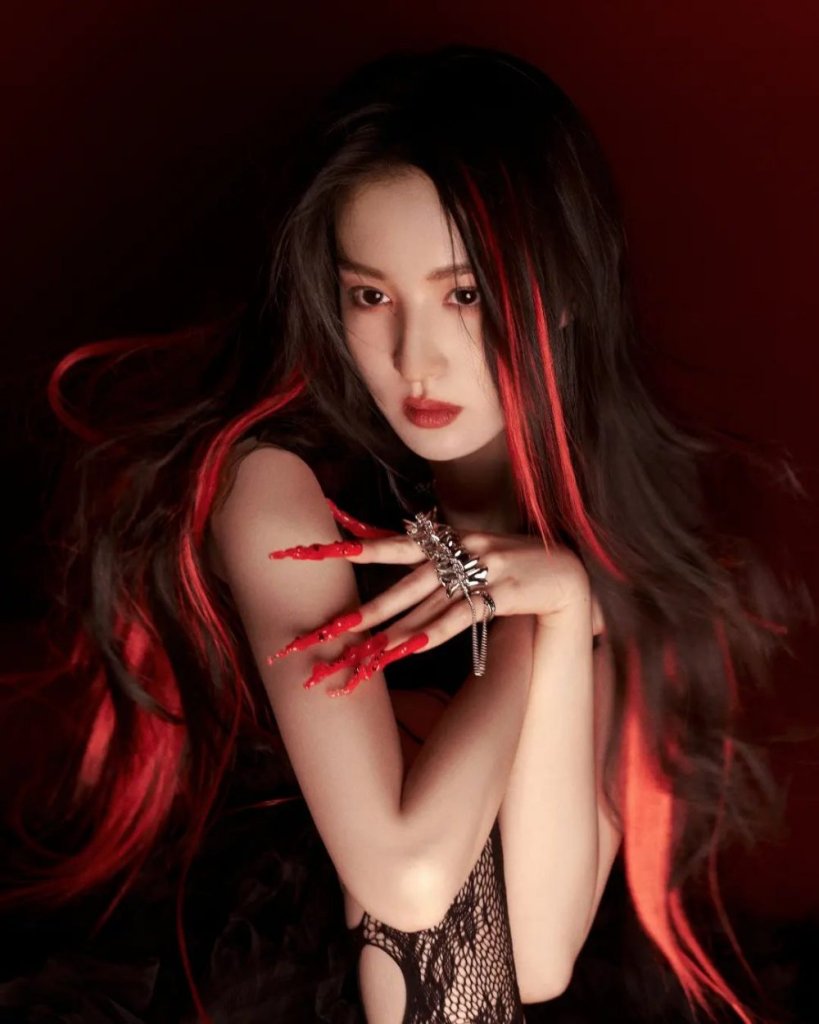 harper-bazaar-phim-cua-vuong-so-nhien-wangchuran_1-e1676475785836.jpg