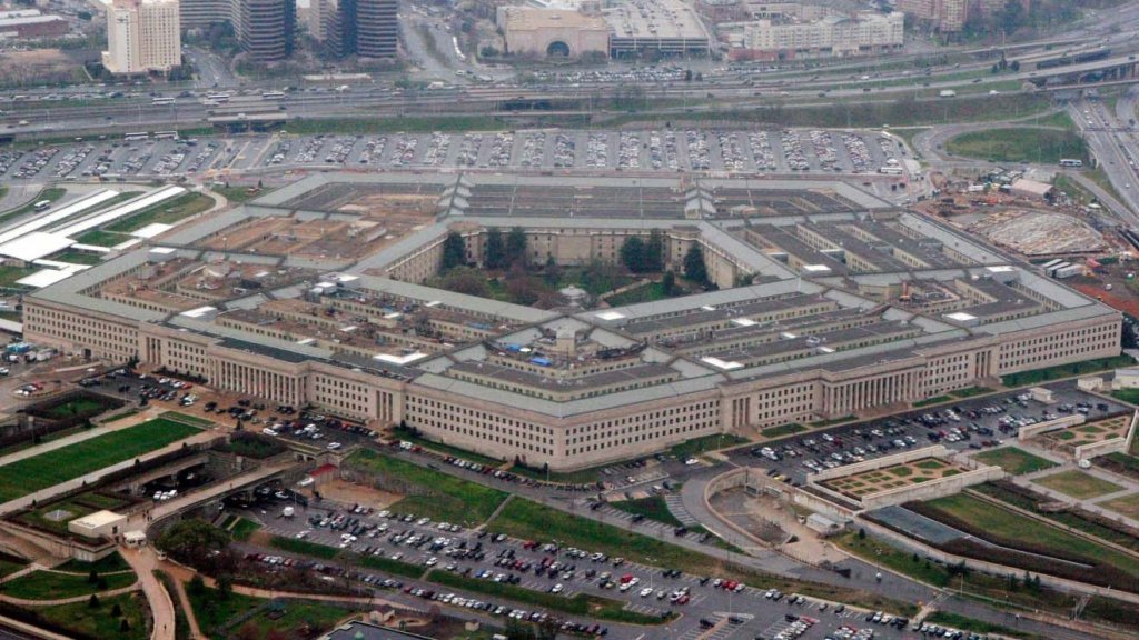 PENTAGON 2001_9_11 (2).jpg