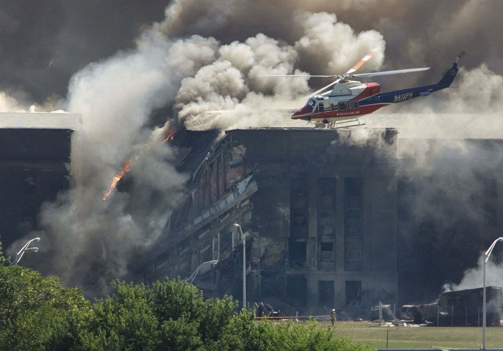 PENTAGON 2001_9_11 (39).jpg