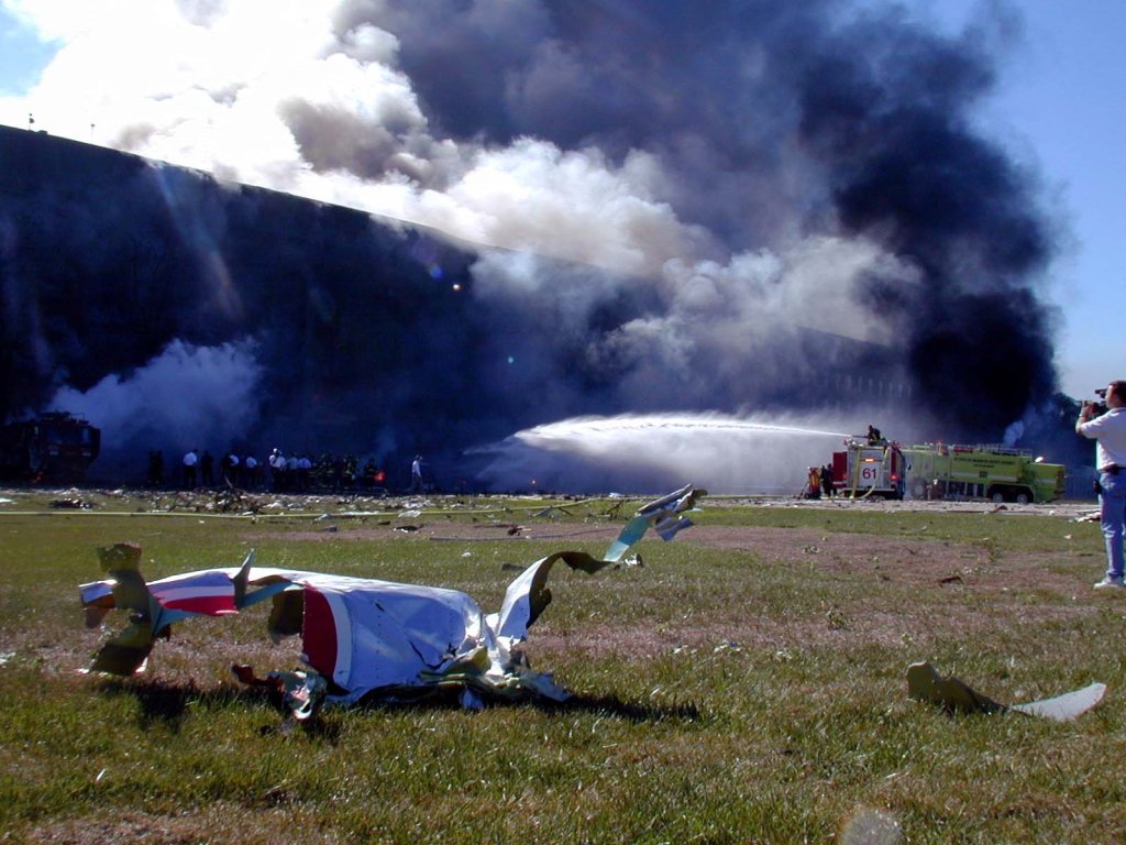 PENTAGON 2001_9_11 (47).jpg