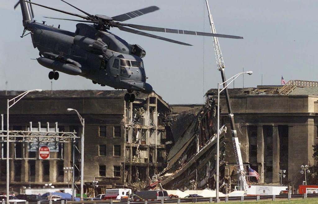 PENTAGON 2001_9_11 (48).jpg