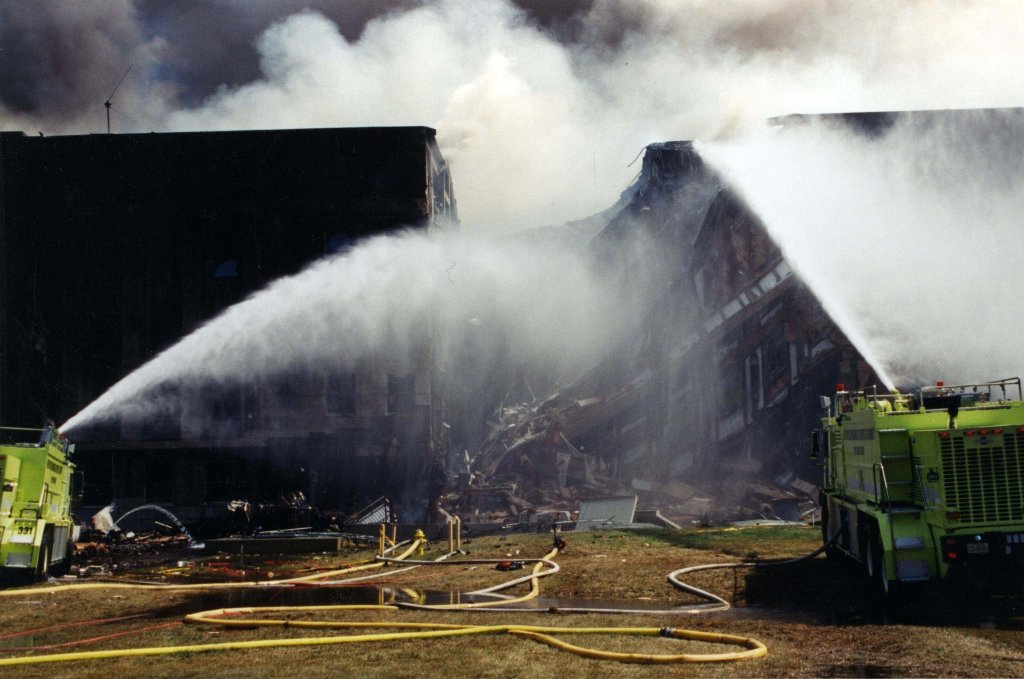 PENTAGON 2001_9_11 (60).jpg
