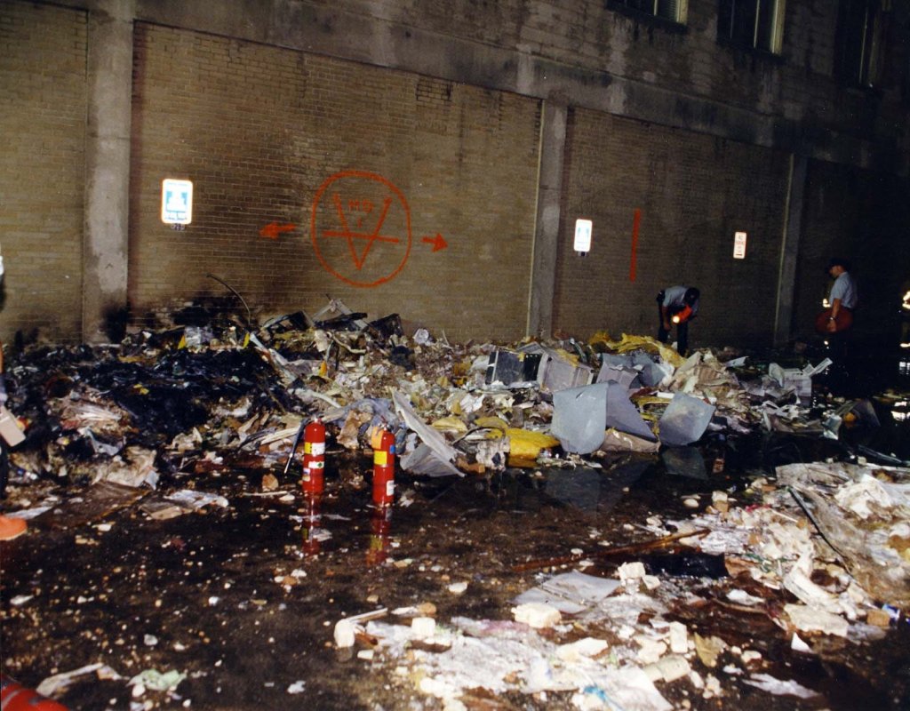PENTAGON 2001_9_14 (4).jpg
