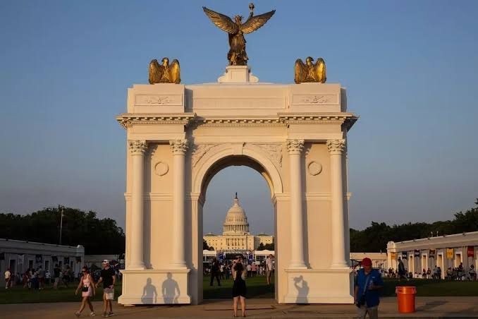 images (1).jpg