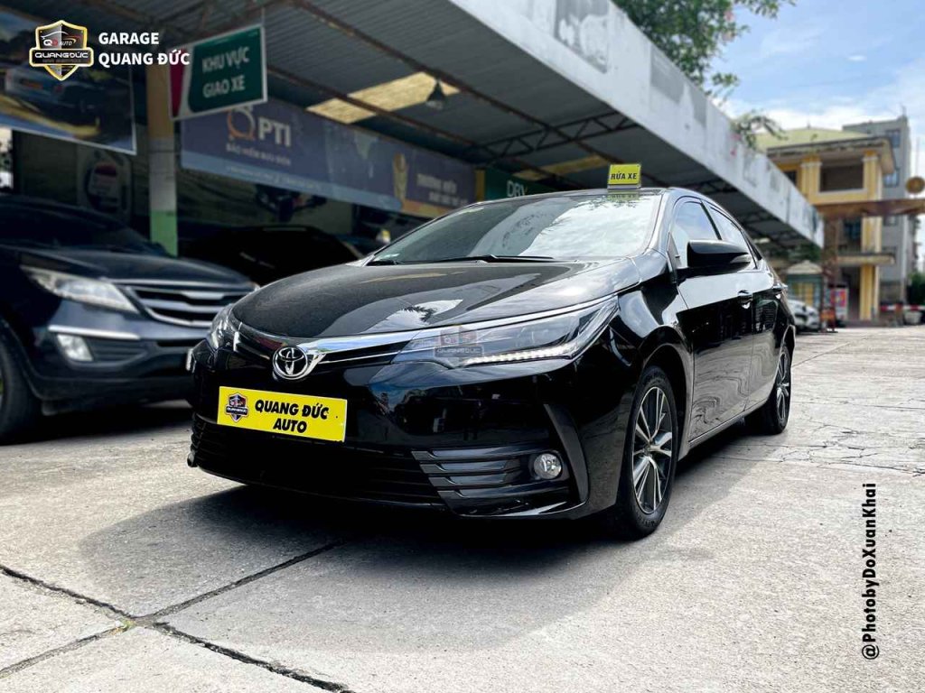 TOYOTA COROLLA ALTIS ĐEN - ĐÂM ĐẦU NỔ HẾT TÚI KHÍ (27).jpg