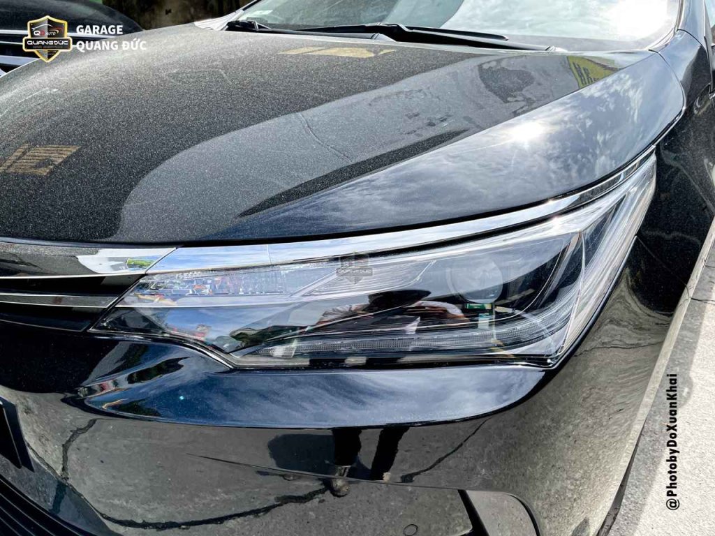 TOYOTA COROLLA ALTIS ĐEN - ĐÂM ĐẦU NỔ HẾT TÚI KHÍ (41).jpg