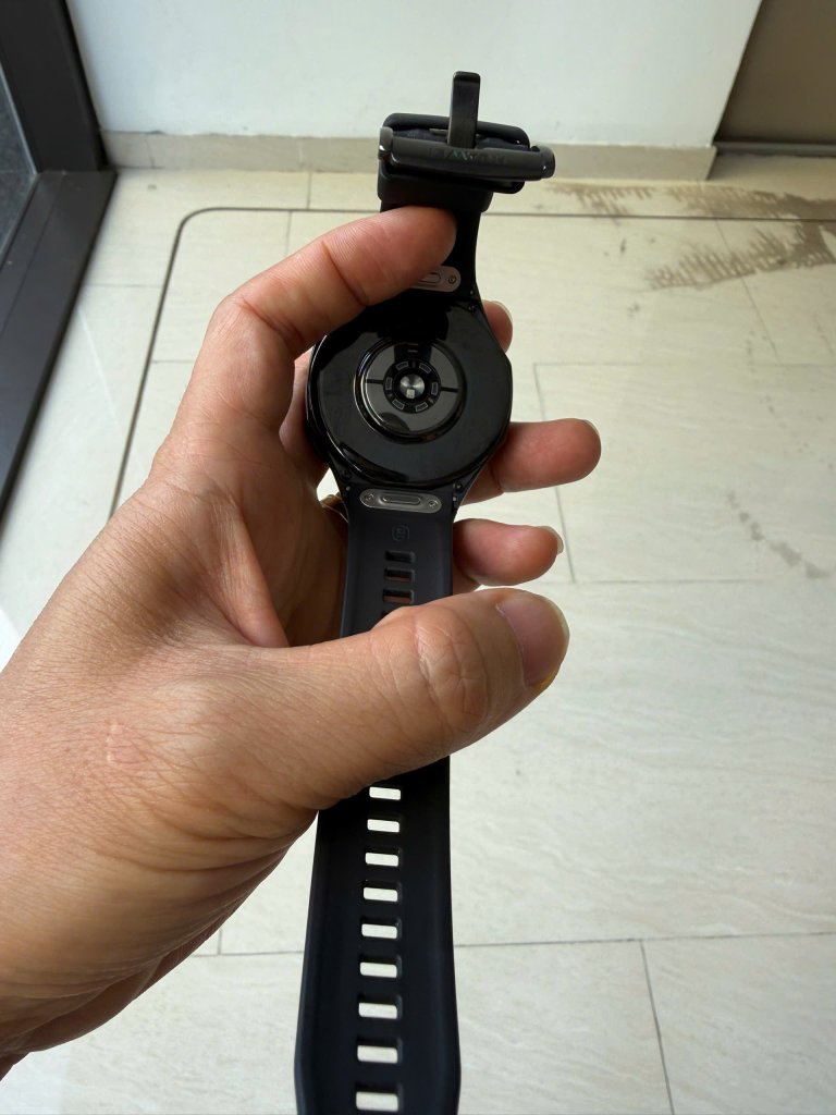 f62167acf2dc72822bcd5.jpg
