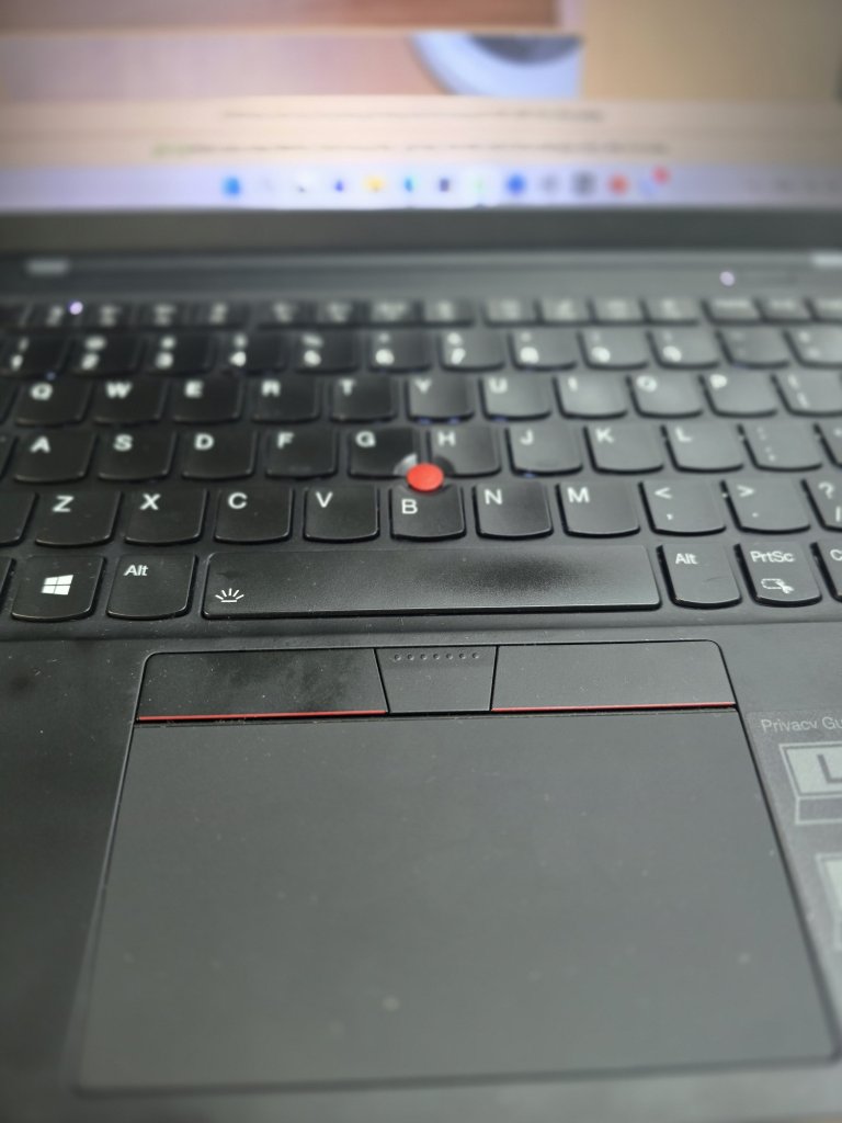 977.jpg