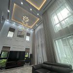 350e5ab373c5d49b8dd48.jpg