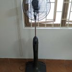 Quạt đứng Sanyo.jpg
