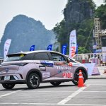 8 Thi dau 40.jpg