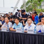 1 Khai mac 8.jpg