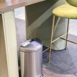 Thùng rác bán nguyệt 6L Simplehuman CW1834CB21.jpg