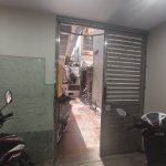 Tầng 1 nửa sau nhà Lối đi ra ngõ 92 Tôn Thất Tùng b.jpg
