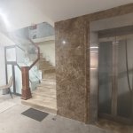 Tầng 1 Thang máy và Thang bộ.jpg