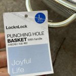 Rổ inox 28cm Punching Hole Basket có tay cầm LocknLock MIXB128210.jpeg