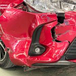 TOYOTA VIOS 2022 ĐỎ - TAI NẠN BÊN PHỤ VỠ ĐÈN, RÁCH CẢN, MÓP CAPO, MÓP TAI quangducauto khaiphu...jpg
