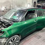 SUZUKI SWIFT -  ĐỔI MÀU TỪ XÁM SANG XANH LÁ TRỪ NÓC KHAIPHUCHOI QUANGDUCAUTO (3).jpg
